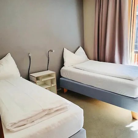 Apartment Stenna Selva Direkt Bei Bergbahnen Skipiste Flims
