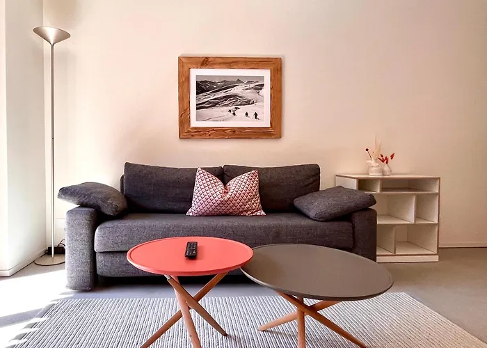 Stenna Selva Direkt Bei Bergbahnen Skipiste フリムス